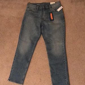 Old Navy Athletic Fit (Built-In Flex) Blue Jeans